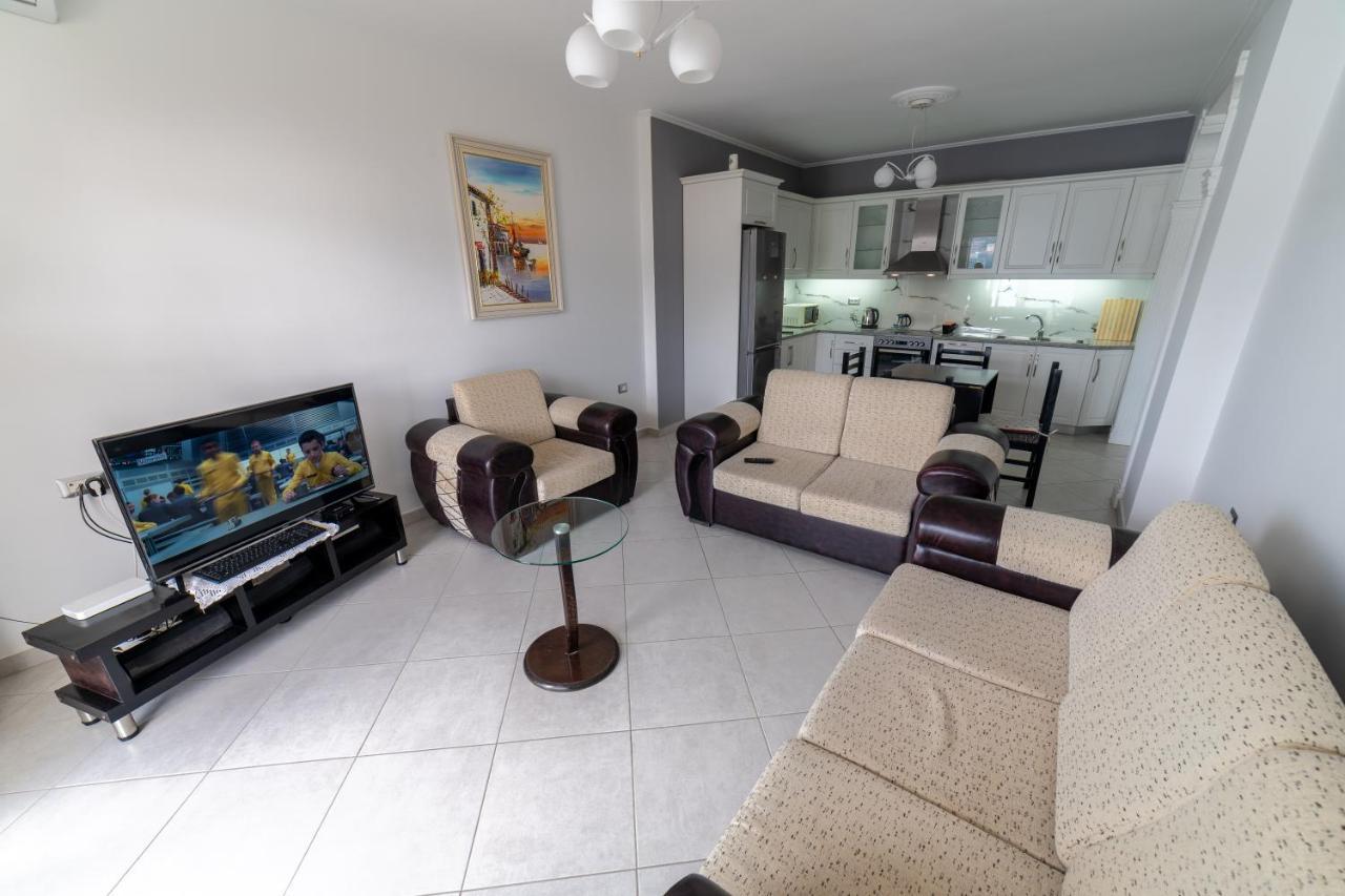 Sofi Apartments Саранде Екстериор снимка
